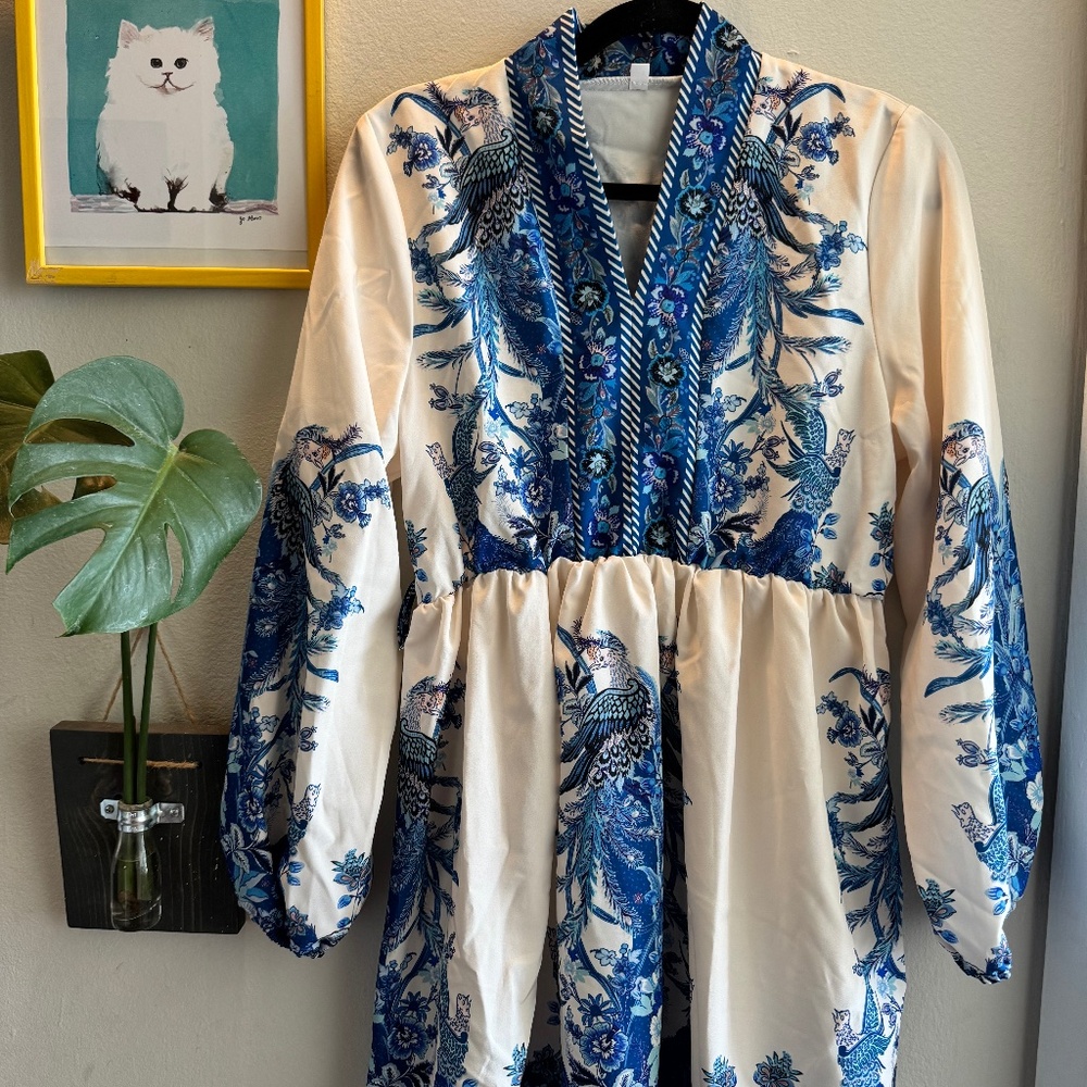 pretty blue dress 🪁🪻